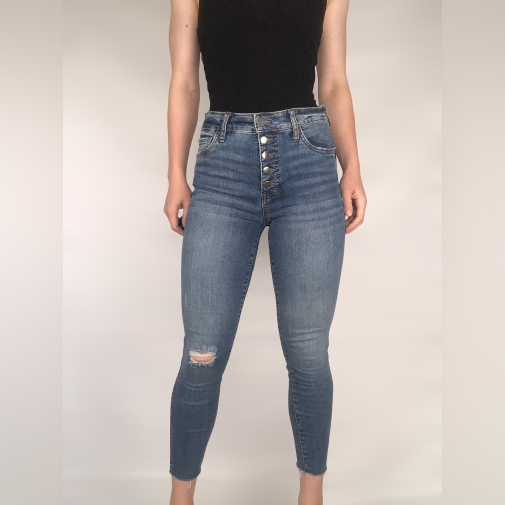 BOGO FREE Kut from the Kloth Fab Ab Ankle Skinny Jeans
